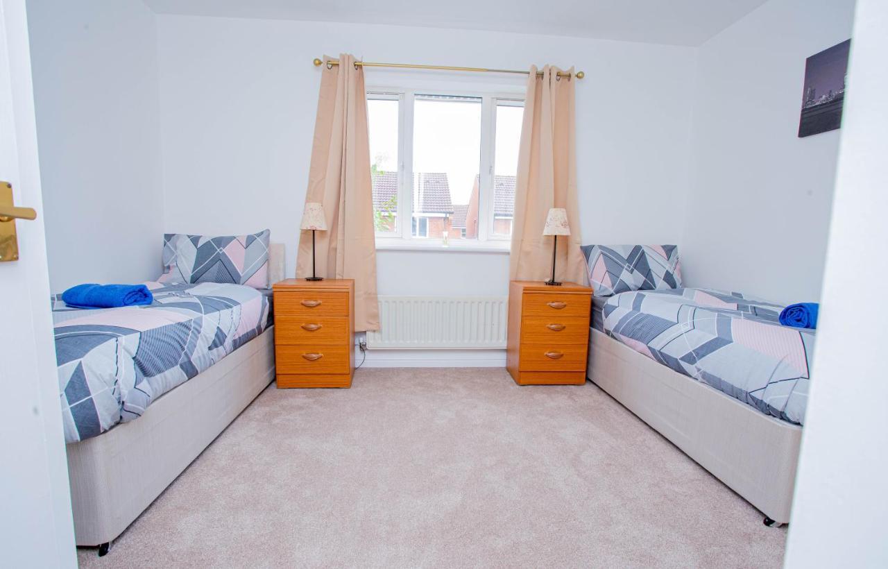 Intellect Suites Northampton Eksteriør billede